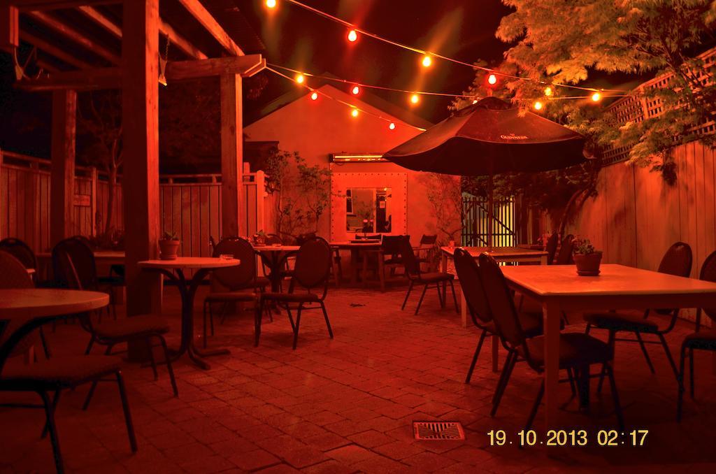 The Prince Albert Backpackers & Bar Nelson Dış mekan fotoğraf