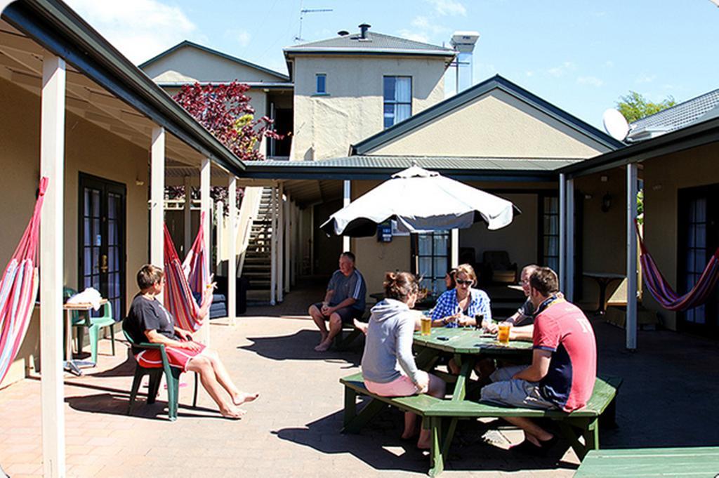 The Prince Albert Backpackers & Bar Nelson Dış mekan fotoğraf