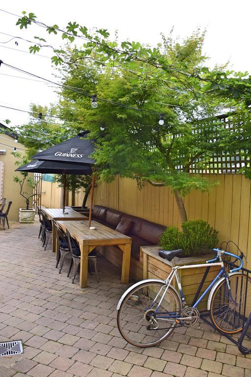 The Prince Albert Backpackers & Bar Nelson Dış mekan fotoğraf